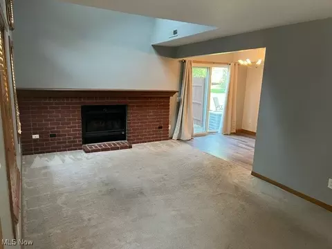 Living - 1917 NW Lakeside Ave NW #10C, Canton, OH 44708 photo 1 of 3