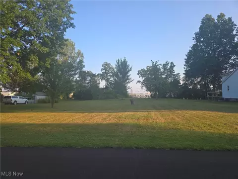 S/l Valencia Drive, Cuyahoga Falls, OH 44223