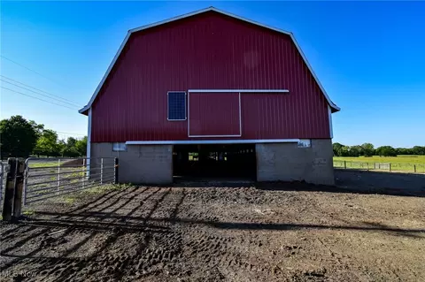 Madison Rd, Middlefield, OH 44062 photo 31