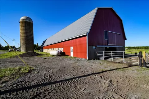 Madison Rd, Middlefield, OH 44062 photo 20