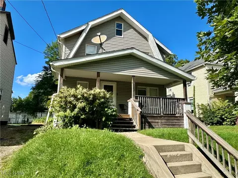 915 Whittier Ave, Akron, OH 44320
