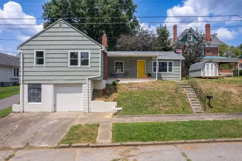 1821 Maxwell Ave, Parkersburg, WV 26101