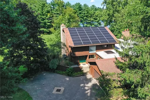 1871 Pine Dr, Kent, OH 44240 photo 3