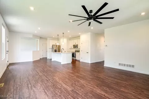 Living - 838 River Run Rd, Aurora, OH 44202 photo 5 of 6