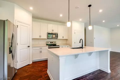 Kitchen - 838 River Run Rd, Aurora, OH 44202 photo 4 of 4