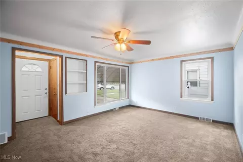 5618 Ackley Rd, Cleveland, OH 44129 photo 7