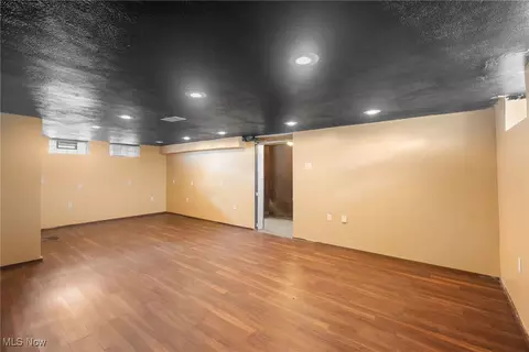 5618 Ackley Rd, Cleveland, OH 44129 photo 30
