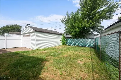 5618 Ackley Rd, Cleveland, OH 44129 photo 36