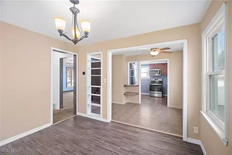 5618 Ackley Rd, Cleveland, OH 44129 photo 15