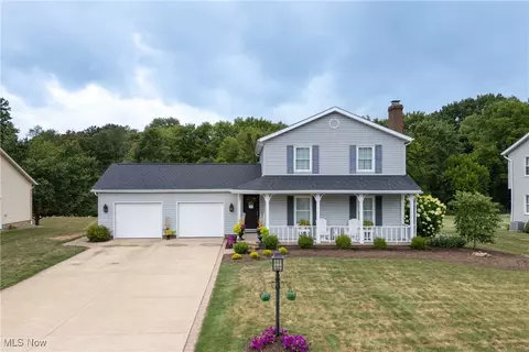 12365 Springwater Ave NW, Uniontown, OH 44685