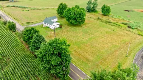 View/Area - 16844 W Pine Lake Rd, Beloit, OH 44609 photo 2 of 8