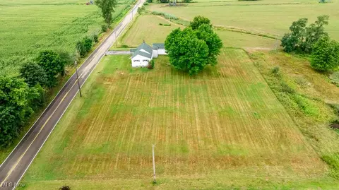 View/Area - 16844 W Pine Lake Rd, Beloit, OH 44609 photo 3 of 8
