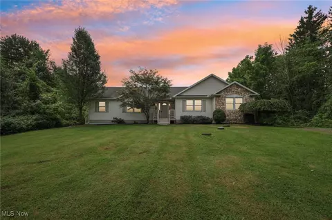 476 Garrison Rd, Ashtabula, OH 44004