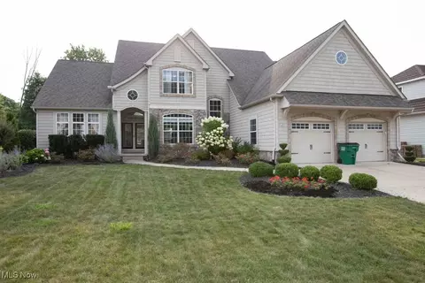 1176 Waterfront Pl, Painesville, OH 44077