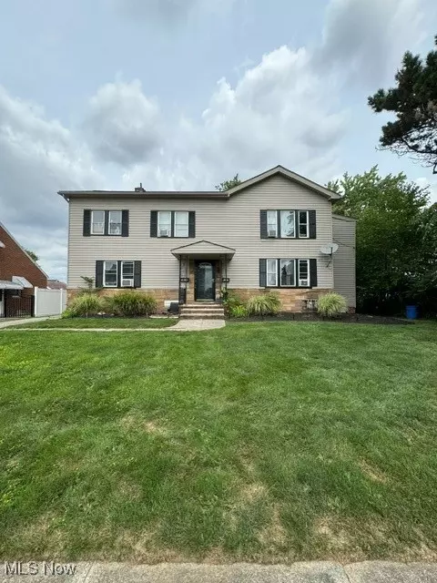 7404 Spring Garden Rd, Parma, OH 44129
