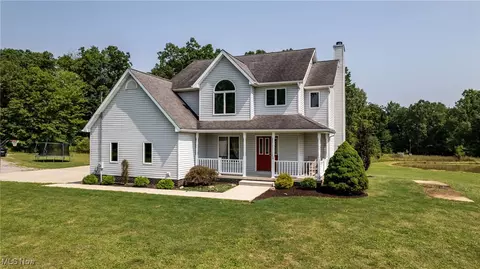 9303 New Rd, North Jackson, OH 44451