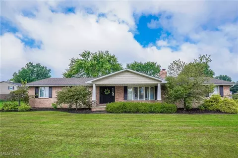 5187 Ault Ave NE, Louisville, OH 44641