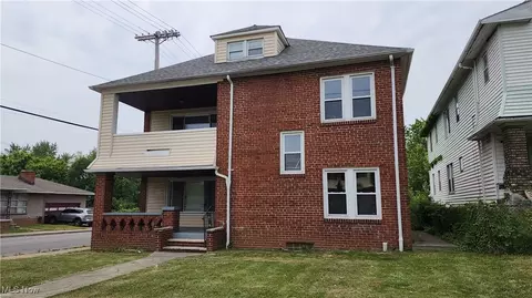 3740 E 151st St, Cleveland, OH 44120