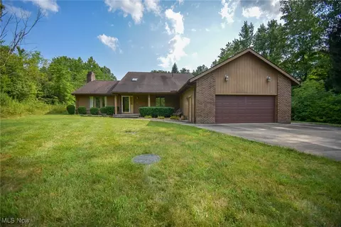 7465 Cady Rd, North Royalton, OH 44133