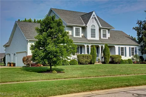 601 Longstreet, Lagrange, OH 44050 photo 2