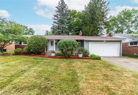 844 Larkridge Ave, Boardman, OH 44512