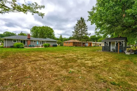 Exterior - 6350 Aster Dr, Independence, OH 44131 photo 6 of 8