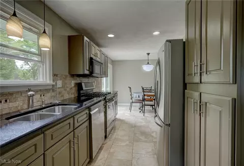 Kitchen - 6350 Aster Dr, Independence, OH 44131 photo 1 of 3