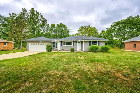Exterior - 6350 Aster Dr, Independence, OH 44131 photo 1 of 8