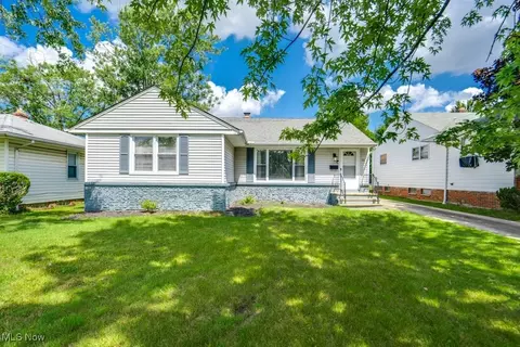 59 Willard Ave, Bedford, OH 44146