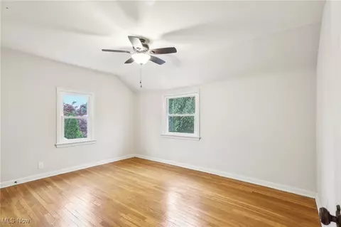 300 E 248th St, Euclid, OH 44123 photo 32