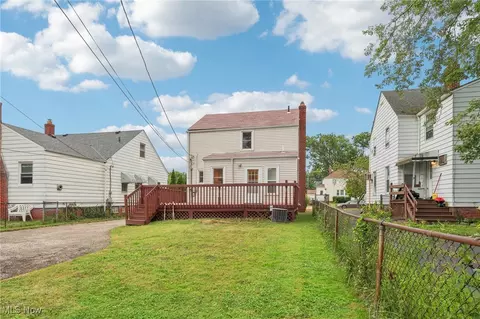300 E 248th St, Euclid, OH 44123 photo 12
