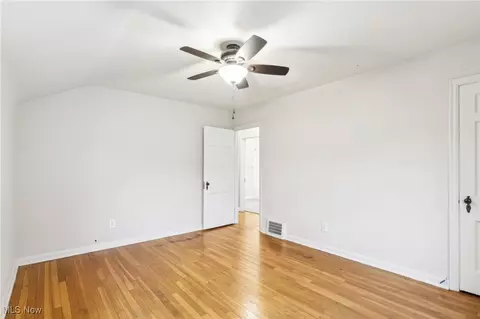 300 E 248th St, Euclid, OH 44123 photo 35