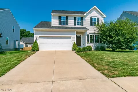 1921 S Ashwood Ln, Painesville, OH 44077