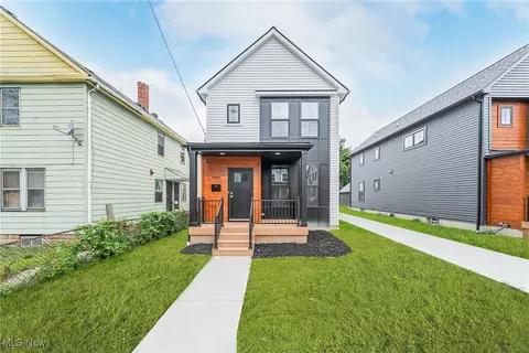 11707 Beulah Ave, Cleveland, OH 44106