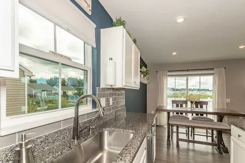 3952 Red Creek Ct, Perry, OH 44081 photo 9