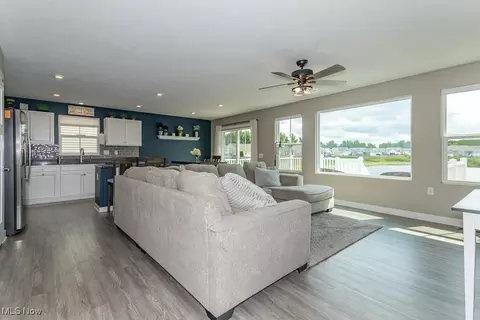 3952 Red Creek Ct, Perry, OH 44081 photo 3
