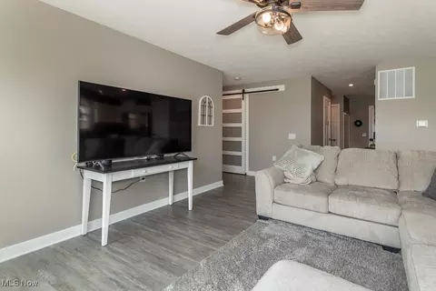 3952 Red Creek Ct, Perry, OH 44081 photo 6