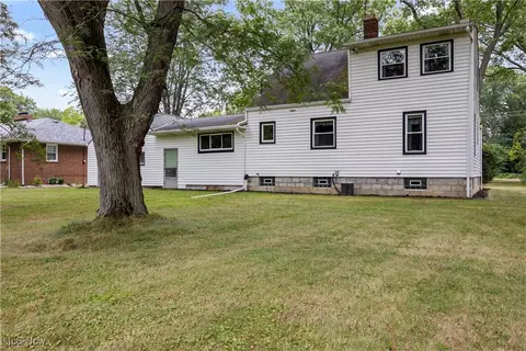 6266 Murray Ridge Rd, Elyria, OH 44035 photo 5