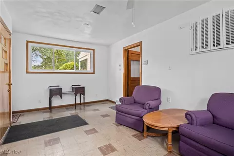 6266 Murray Ridge Rd, Elyria, OH 44035 photo 8
