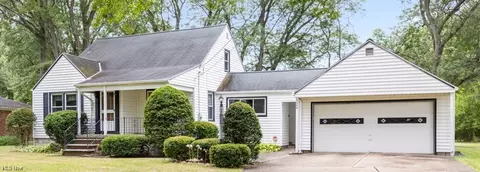 6266 Murray Ridge Rd, Elyria, OH 44035