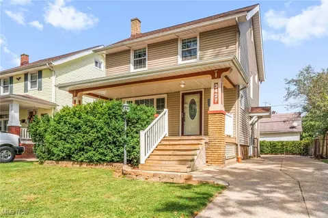 3427 W 129th St, Cleveland, OH 44111