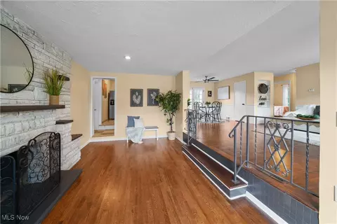36600 Aurora Rd, Solon, OH 44139 photo 6