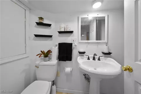36600 Aurora Rd, Solon, OH 44139 photo 26