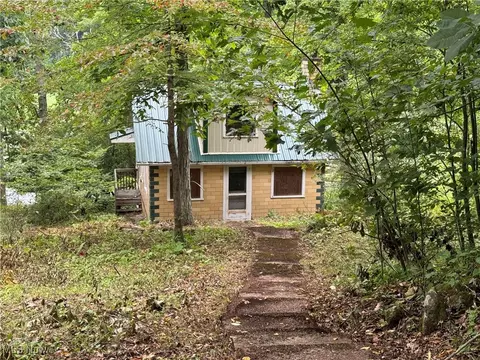 453 Stony Lake Dr SW #133, Carrollton, OH 44615