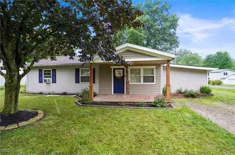 1213 Andrew Ave, Salem, OH 44460