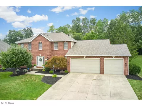 2675 Timberline Trl, Cuyahoga Falls, OH 44223