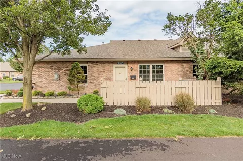 2787 Shakespeare Ln, Avon, OH 44011