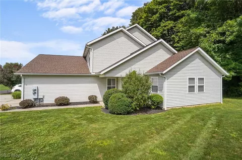 4222 Pine Dr, Rootstown, OH 44272 photo 4