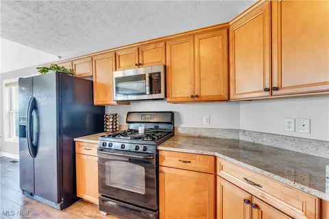 Kitchen - 218 Granger Dr, Lagrange, OH 44050 photo 1 of 3