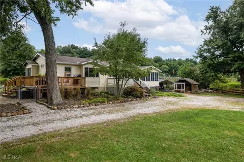 4334 Eastern Rd, Doylestown, OH 44230 photo 2